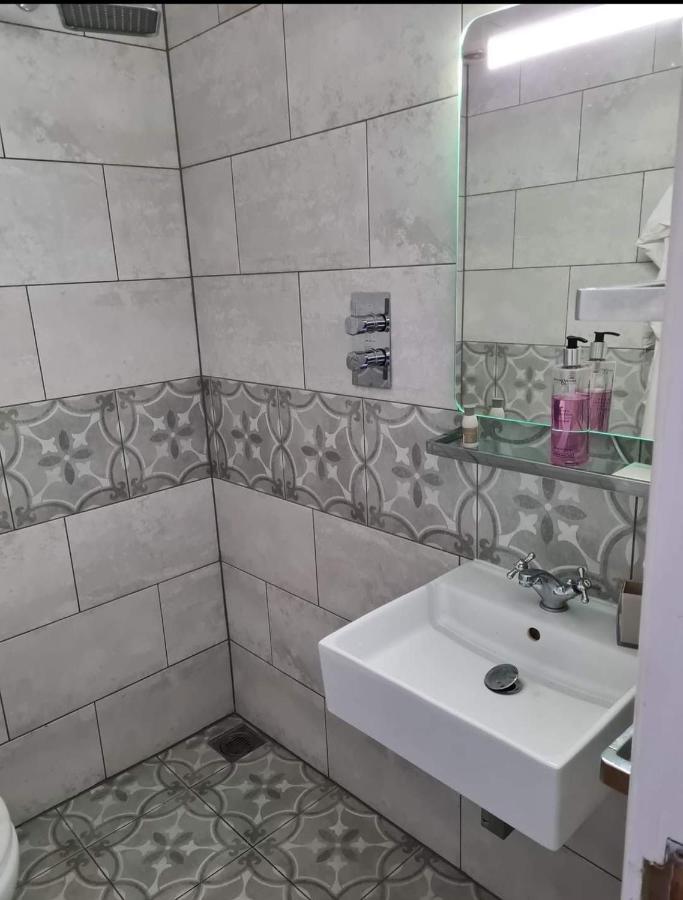 Lenox Bed And Breakfast Hale  Экстерьер фото